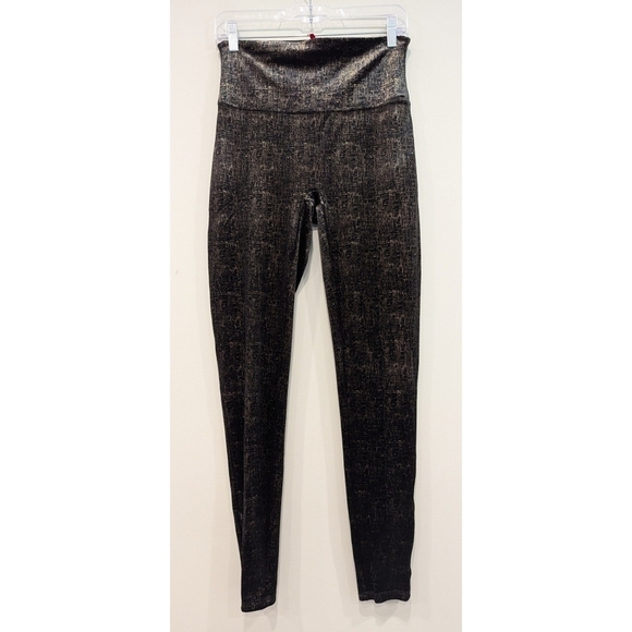 Spanx Velvet Shine High Rise Leggings Size Large - Picture 1 of 10